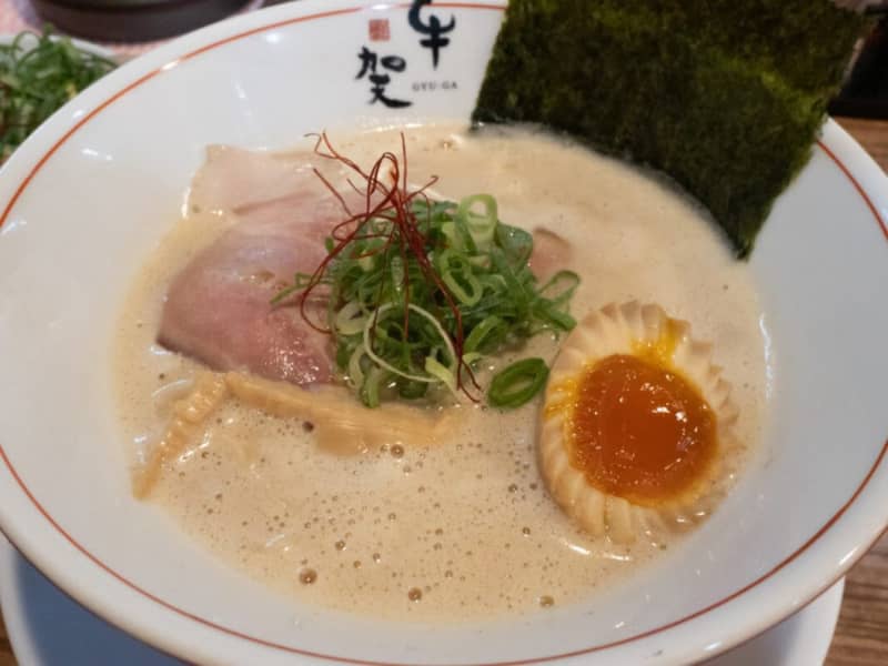 Ushiga Hamamatsu Takaoka Store | A beef bone white soup ramen specialty store opens on December 12th in Takaokahigashi 15-chome, Naka-ku!