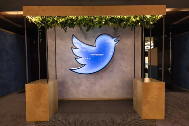 イーロン・マスク、Twitter株を自分と同額で買う出資者探しを開始。著名投資家は「現時点では…