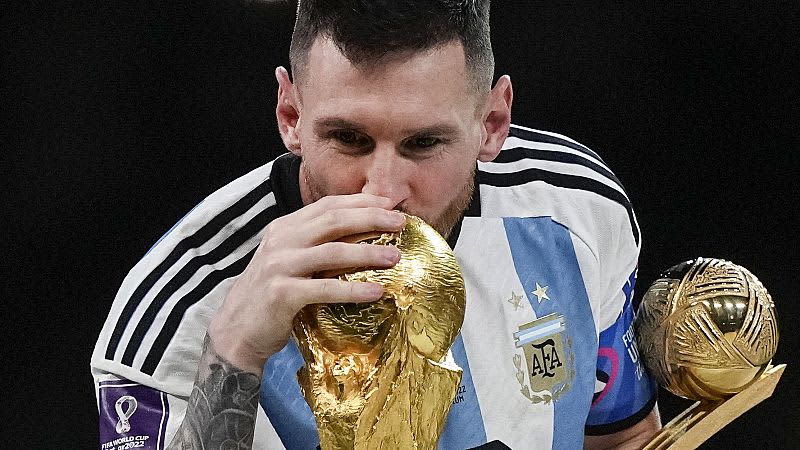 Messi’s World Cup celebration post becomes Inst…
