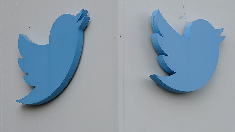 Twitter back online after global outage has tho…