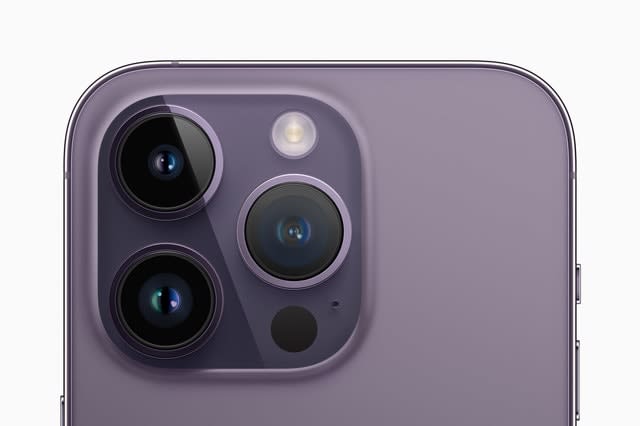 The iPhone 15 Pro (provisional) is made of titanium and uses a periscope telephoto lens, and the pressure-sensitive side button is R…