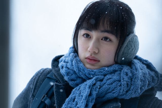 八木莉可子、「First Love 初恋」で“透明感の塊”と話題の心境は？