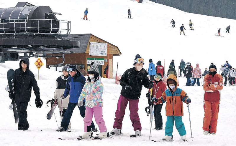 3連休最終日、石川県内のスキー場盛況