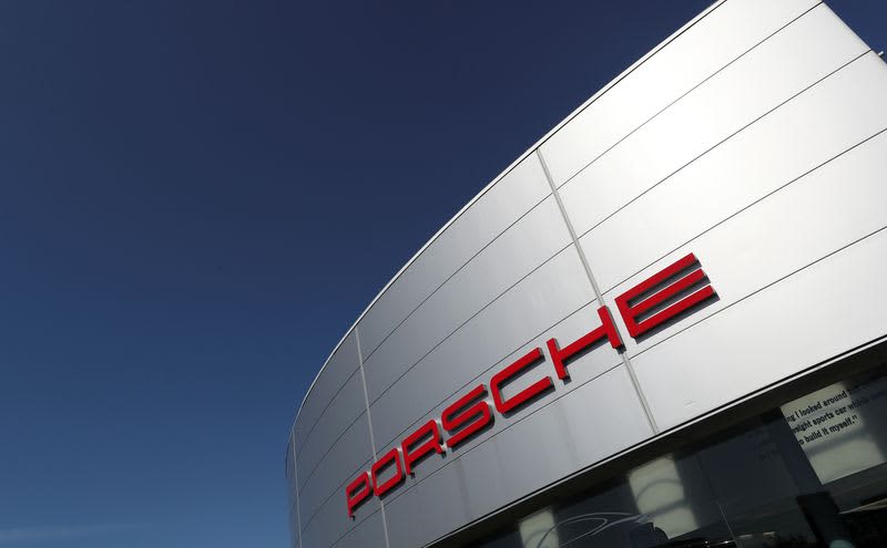 Google, Porsche in talks over Google Apps acces…