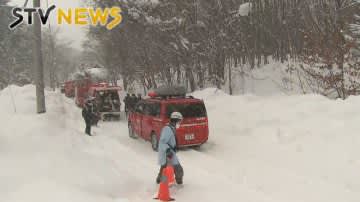 [Breaking news] ``I can't move because my legs are cramped.'' A man in his 40s requested rescue from Mt. Teine.