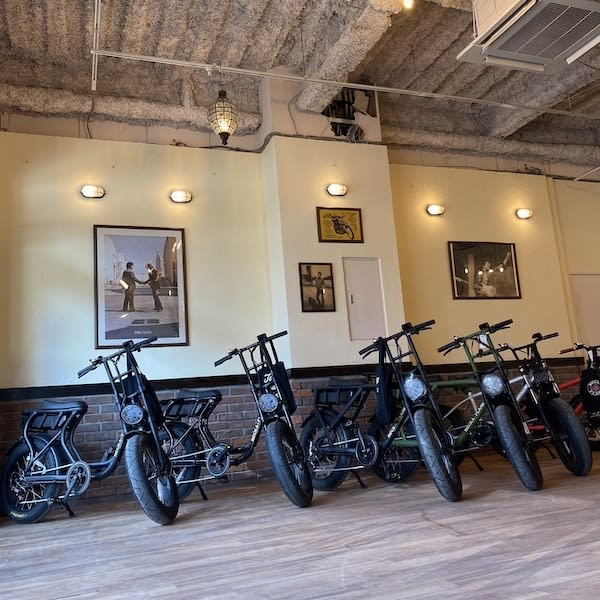 オートバイ風Eバイクで有名な「ロカ・フレーム」八王子店プレオープン