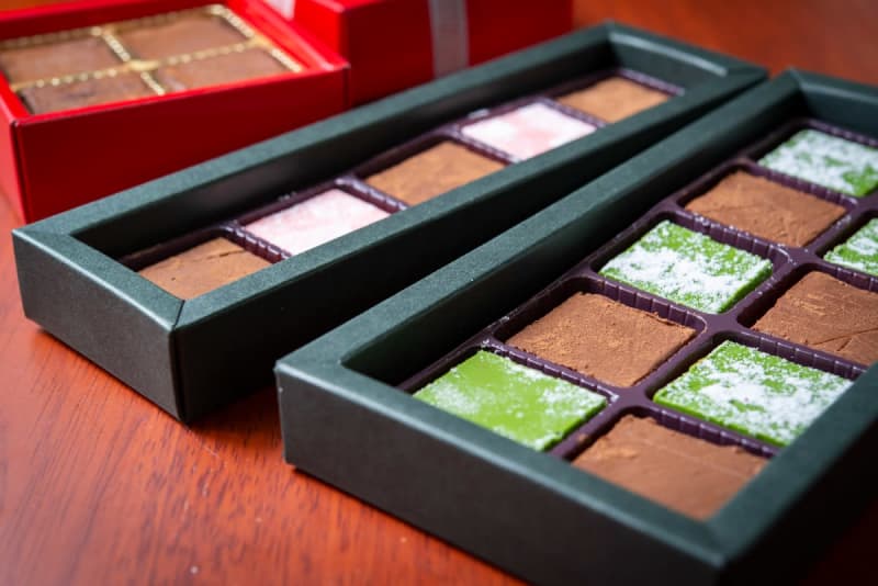 Perfect for Valentine's Day!Winter Kuchidoke Chocolate Sweets [Infiorare | Heguncho]