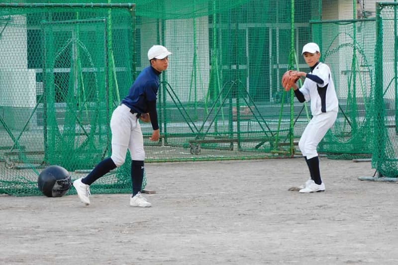 投げ方のクセは指摘しない　中学日本一監督が実践…体の流れを止めない“反復練習”