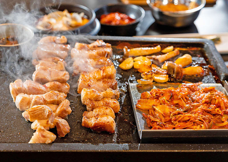 本場の味が楽しめる韓国焼肉のお店がオープン　ポックンパ
