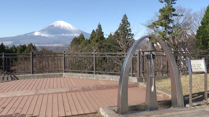 富士山を眺めながら“願掛け”できる鐘！箱根ドライブでチェックしたいスポットたち