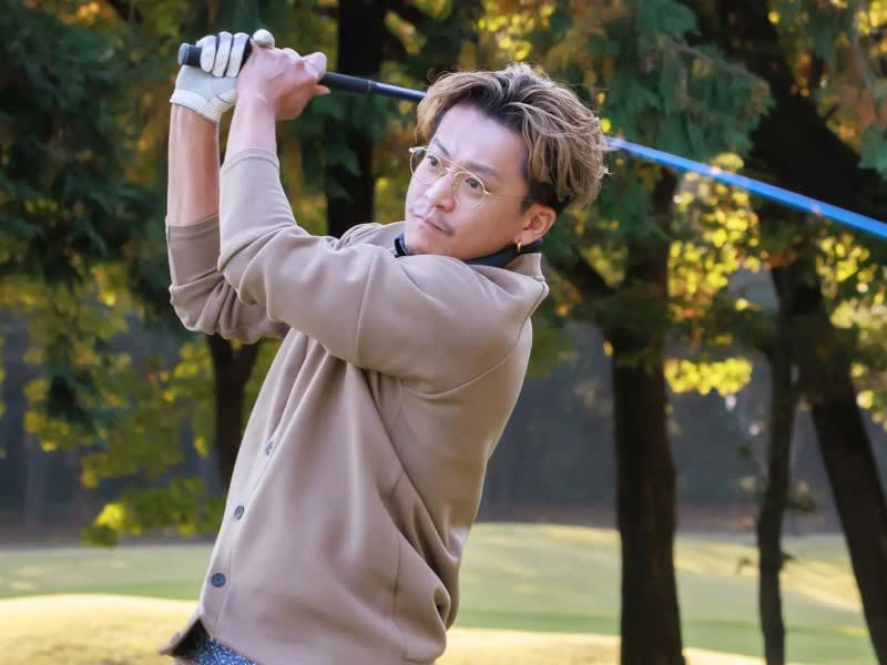 小栗旬、ゴルフでガッツポーズ披露！木梨&amp;ヒロミとのラウンド対決の勝負の行方は？