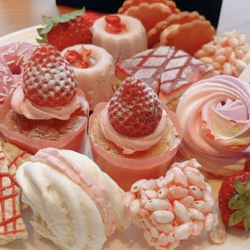 [Conrad Osaka] Strawberry sweets buffet to enjoy with Korean taste is popular ♪