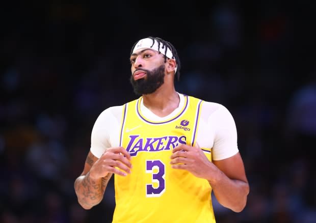 Lakers Fans Are In Worry After Anthony Davis De…