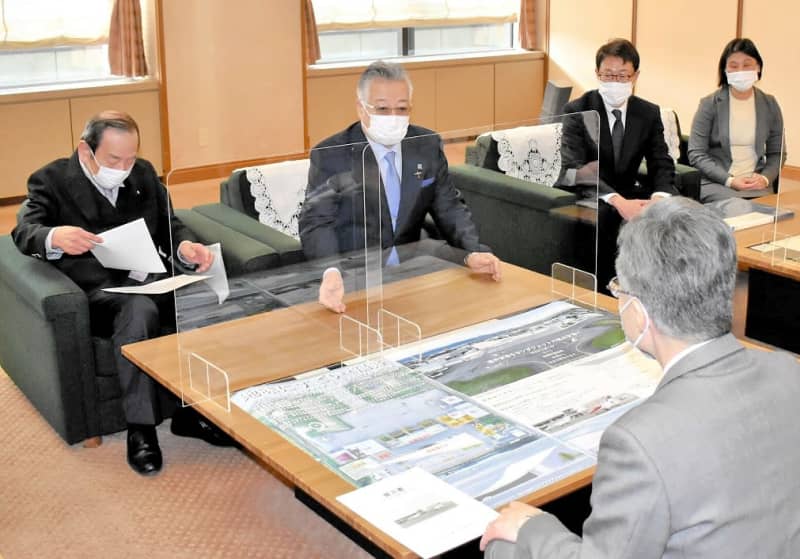 福井空港に小型機格納スペース備えた新ビル建設を　利用者らでつくる協議会が福井県知事に提言