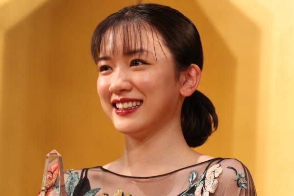 あさどらぷらす 半分 青い すずめ 鈴愛 の夫や彼氏結婚相手は2人いる