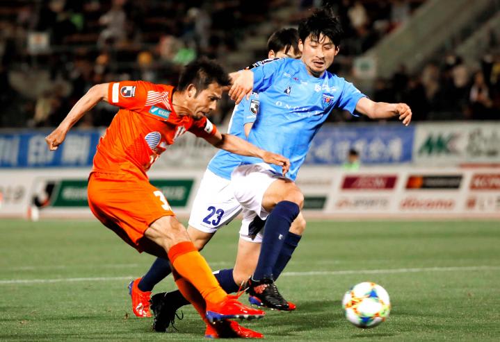 愛媛FC　屈辱3連敗　横浜FCに1-2　後半、決勝点許す　J2リーグ・第7節