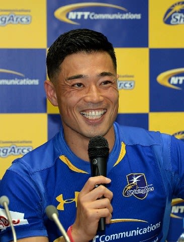 山田ＮＴＴコミュニケーションズ入団会見　「トリプルＶ」誓う