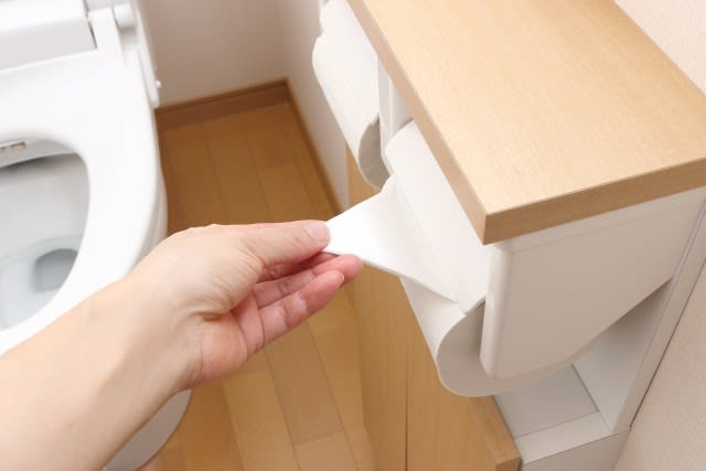 トイレットペーパー巡る「夫婦間戦争」　「芯捨てない」「使いすぎ」マジギレ5秒前