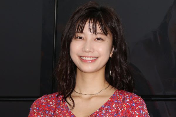リアル峰不二子・小倉優香が魅せた新たな一面　「いつもの私とは180°違う雰囲気」　Gカップグラドル・小倉優香主演の映画『レッド・ブレイド』のDVD&Blu-rayがリリース。
