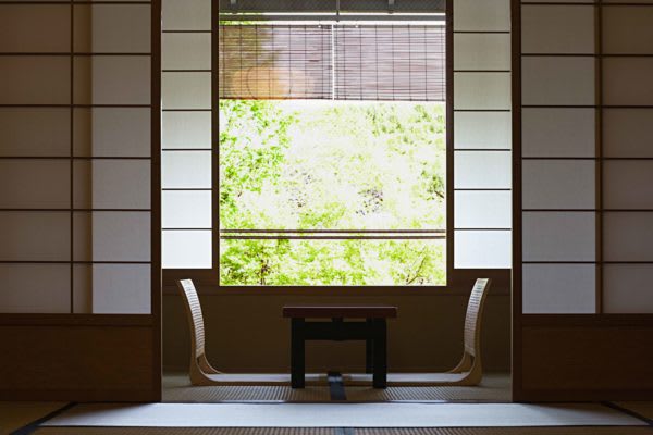 旅行者を悩ます連休中のホテル値上げ問題　是非を聞いてみるとその答えは圧倒的に…　連休中に見られるホテル料金の値上げ。やっぱり、不満？