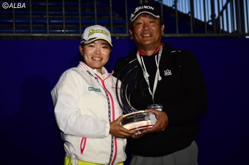 令和初！　父親の前で初！　プレーオフでも初！　勝みなみが初ものづくしのV