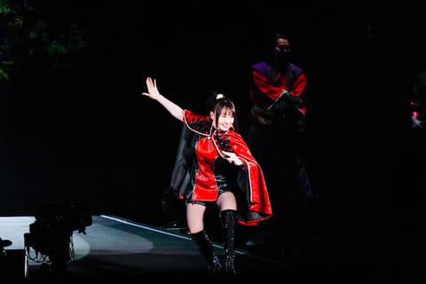 水樹奈々：座長公演「大いに唄う 伍」で猿飛佐助に　杉田智和、中村悠一が登場　野沢雅子も