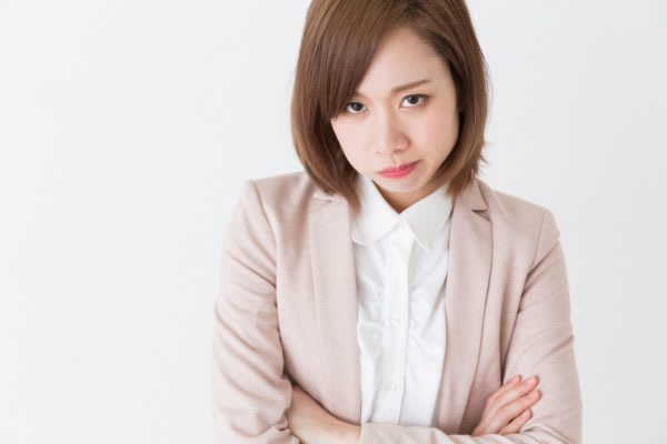 「先に並んでたのに！」後ろの人を先に通され…　イラッとしてしまった経験はある？　飲食店に並んだとき、先に並んでいたのに席の都合で後から来た人を通された経験はないだろうか。そんな店側の対応に、ついムカッとしてしまう人たちの傾向とは？