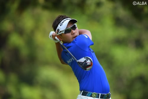 ＜中間速報＞池村寛世が首位タイに浮上　賞金王・今平周吾は首位と3打差