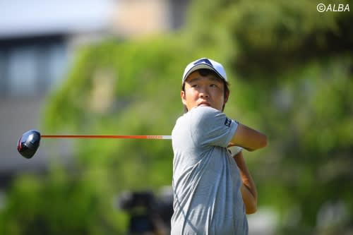 浅地洋佑が単独首位で最終日へ　M・L・シンら1差2位