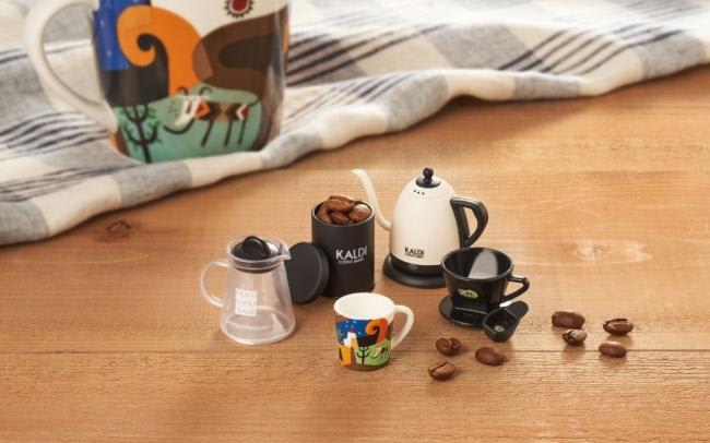 やばカワ！！カルディの非売品フィギュア、コーヒー買うともらえるぞ！！