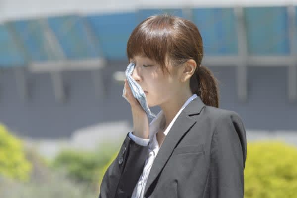 暑くなってきたけど…　「肌を露出すること」に抵抗がある女性の割合とは　夏になると露出度の高い服が流行るが、着るのはなかなか勇気がいるものだ。