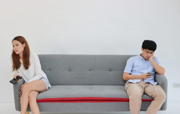 恋人と趣味が合わないと嘆く女性　「無理に合わせる必要ある？」との声も　「とにかく恋人と趣味が合わない」ことに悩んでいるという投稿者の女性。相手の趣味に合わせてみたものの…。