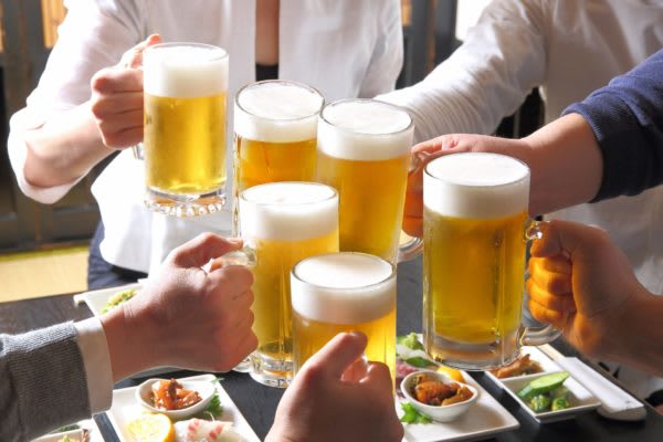 泥酔して醜態を晒した経験は…　50代男性・甲信越エリアはお酒で失敗した経験者多数？　「酒は飲んでも飲まれるな」泥酔して醜態を晒してしまった経験がある人はどんな人？