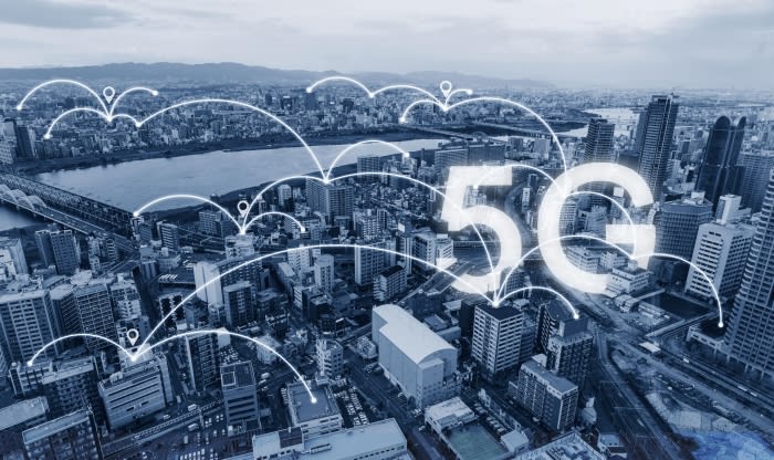 副業とリモートワーク　5Gの導入でどう変わる?
