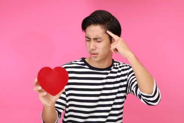 複数の人を同時に好きに…　男性や高収入層は気が多い傾向も　複数の人に惹かれるのは動物の本能的に当たり前？男女間や年代によって大きな差も…