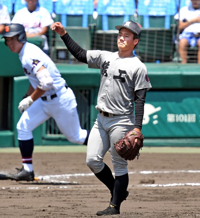 熊本工・村上好救援　7回無失点