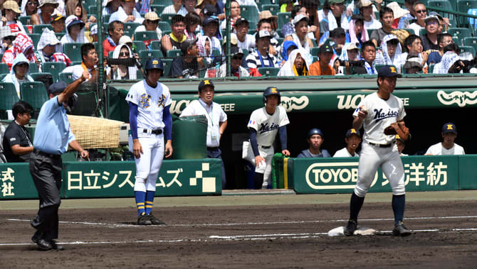 海星救った一塁手の目　ベース踏み損ね「間違いなかった」