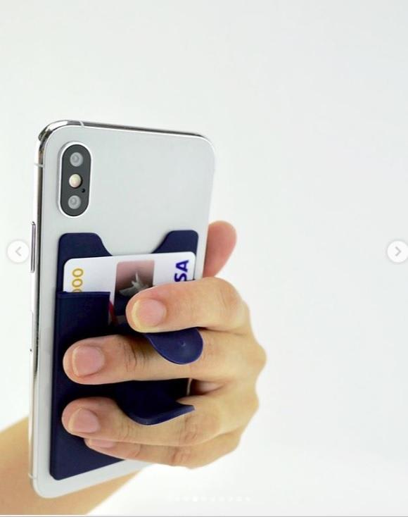 1台4役、めちゃくちゃ便利！ 100均のスマホアクセ、天才やない？