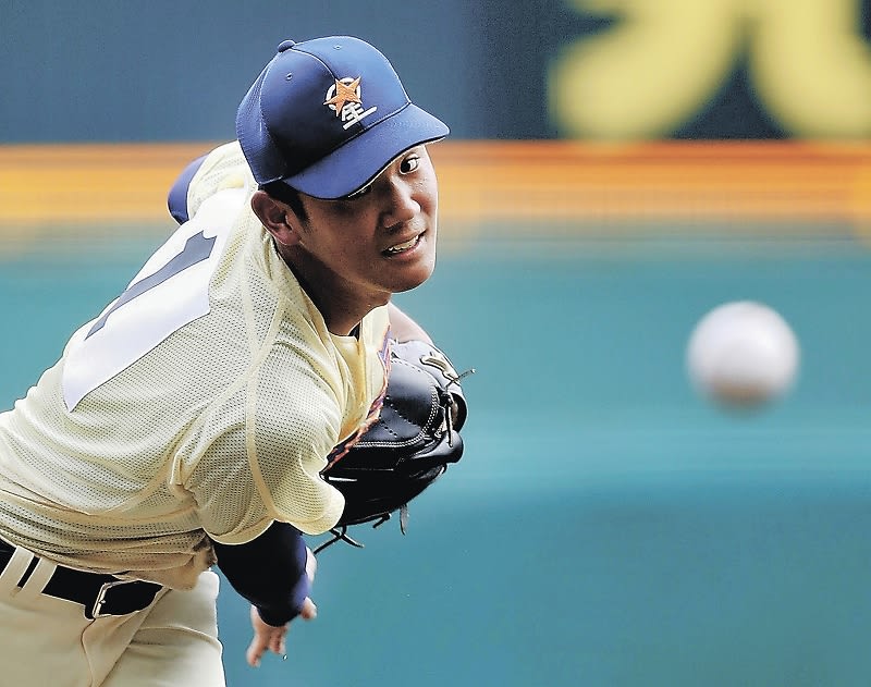 星稜が決勝進出、北陸勢初の夏Vへ