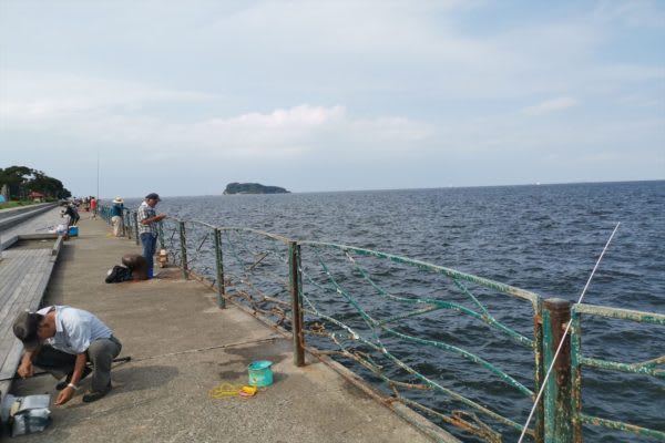 ファミチキで魚は釣れるのか？　実際に試してみた結果　まさかのファミチキが釣り餌に！　しかも短時間でヒット