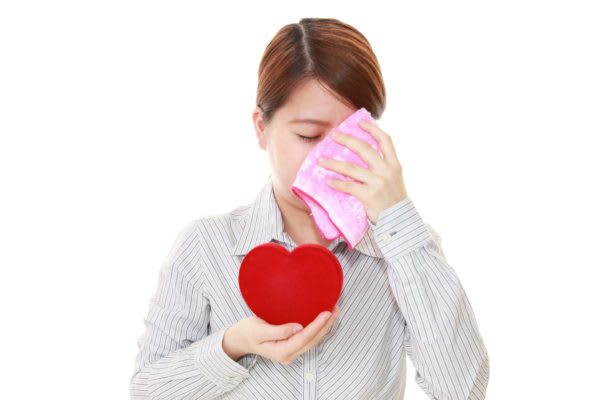 好きな芸能人の結婚にショックを受ける年代は男女で違いも　大学院卒の人は、芸能人の結婚にダントツでショックを受ける傾向も…