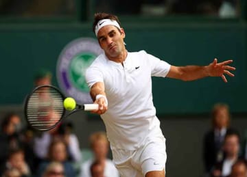 Roger Federer reaches Wimbledon 2017 final