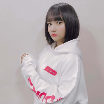 Fカップの広瀬すず 矢作萌夏が スゴい興奮する 服を着用 エンタメプラス 話題のエンタメ情報満載